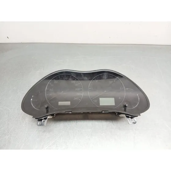 Cuadro Instrumentos para Toyota Avensis Sedan (_T25_)