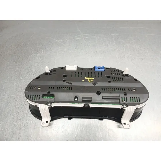 Cuadro Instrumentos para Toyota Avensis Sedan (_T25_)