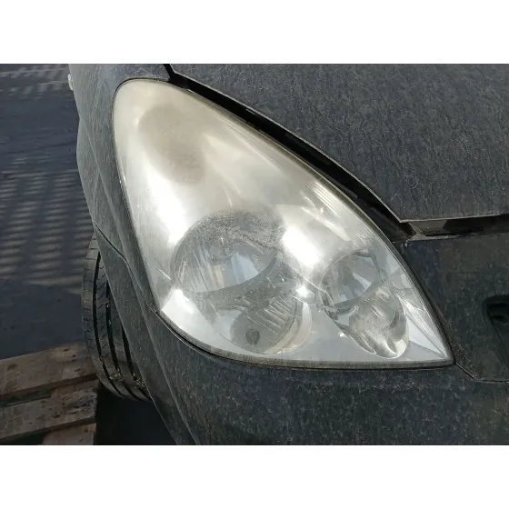 Faro Derecho para Toyota Corolla Verso (Zer_, Zze12_, R1_)
