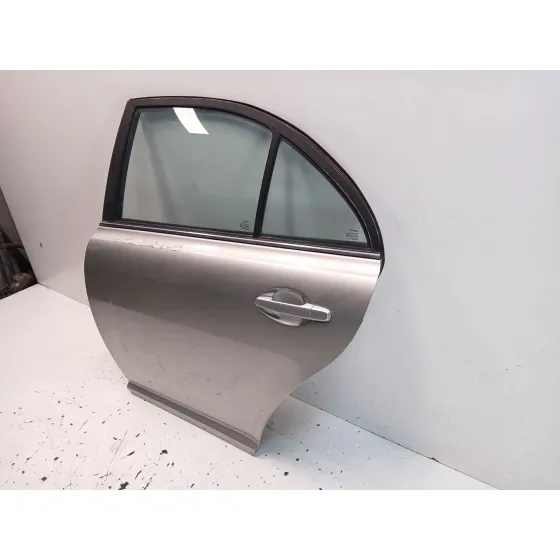 Puerta Trasera Izquierda para Toyota Avensis (_T25_)