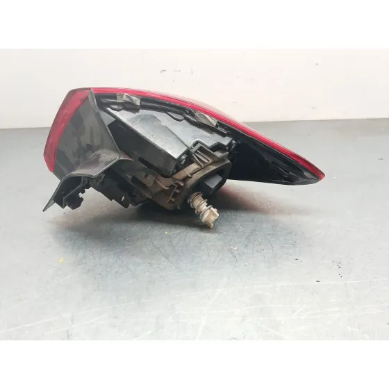 Piloto Trasero Izquierdo para Seat Arona (Kj7, Kjp)