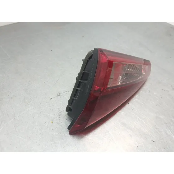 Piloto Trasero Derecho Interior para Seat Arona (Kj7, Kjp)
