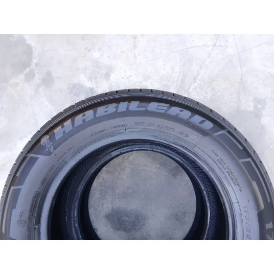 Neumatico para Peugeot 206 Hatchback (2A/C)