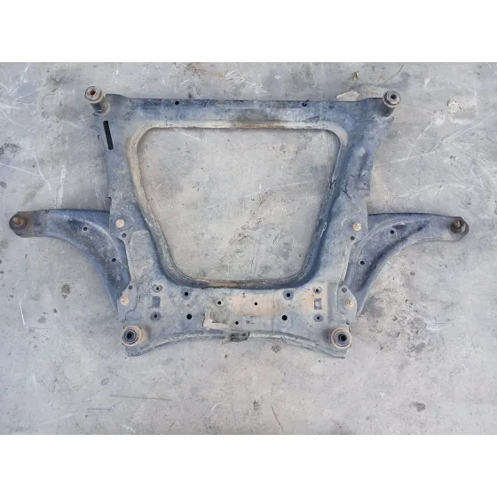Puente Delantero para Nissan Juke (F15)