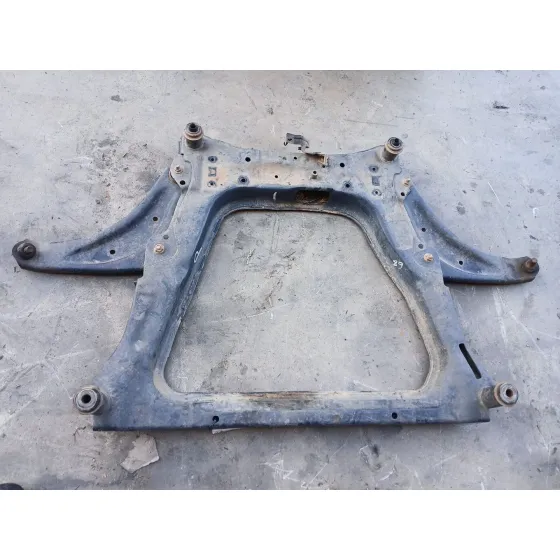 Puente Delantero para Nissan Juke (F15)