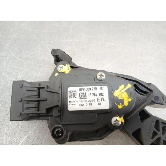 Pedal Acelerador para Chevrolet Cruze (J300)