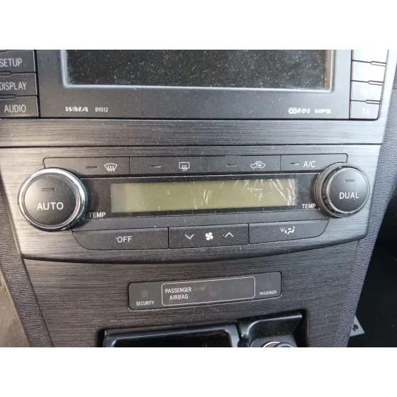 Mando Climatizador para Toyota Avensis Station Wagon (_T27_)