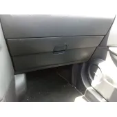 Guantera para Nissan Qashqai I (J10, Nj10)