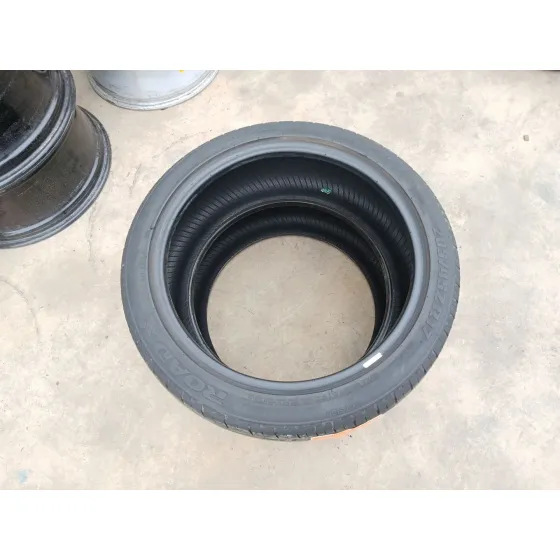 Neumatico para Ford Fiesta Vii (Hj, Hf)