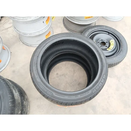 Neumatico para Ford Fiesta Vii (Hj, Hf)