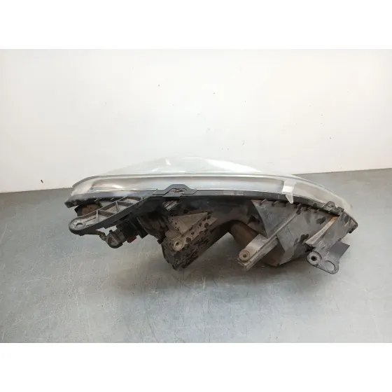 Faro Izquierdo para Opel Zafira / Zafira Family B (A05)