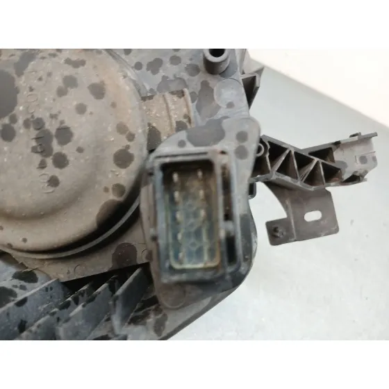 Faro Izquierdo para Opel Zafira / Zafira Family B (A05)