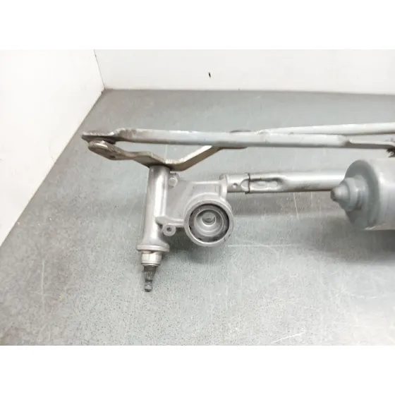Motor Limpia Delantero para Opel Zafira / Zafira Family B (A05)