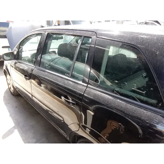 Puerta Trasera Izquierda para Opel Zafira / Zafira Family B (A05)