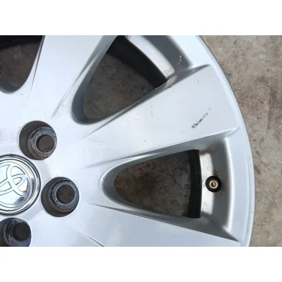Llanta para Toyota Corolla Verso (Zer_, Zze12_, R1_)