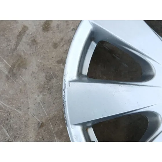 Llanta para Toyota Corolla Verso (Zer_, Zze12_, R1_)
