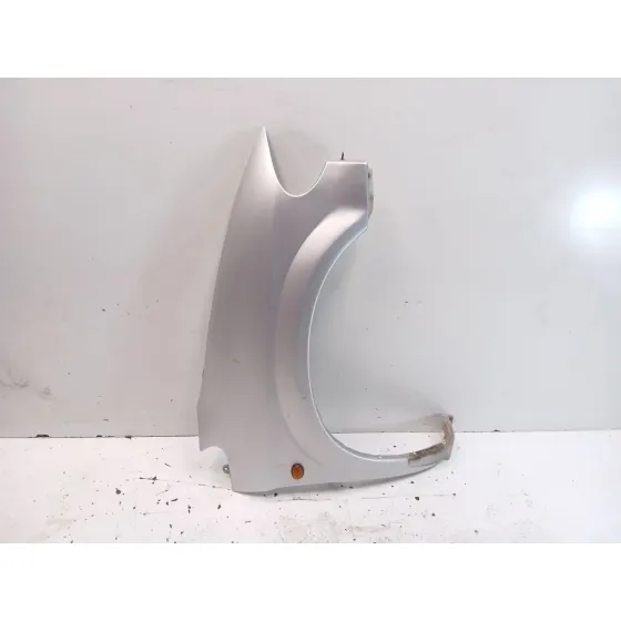 Aleta Delantera Derecha para Chrysler Voyager Iv (Rg, Rs)