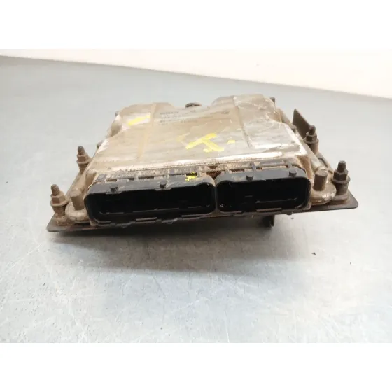 Centralita Motor Uce para Chrysler Voyager Iv (Rg, Rs)