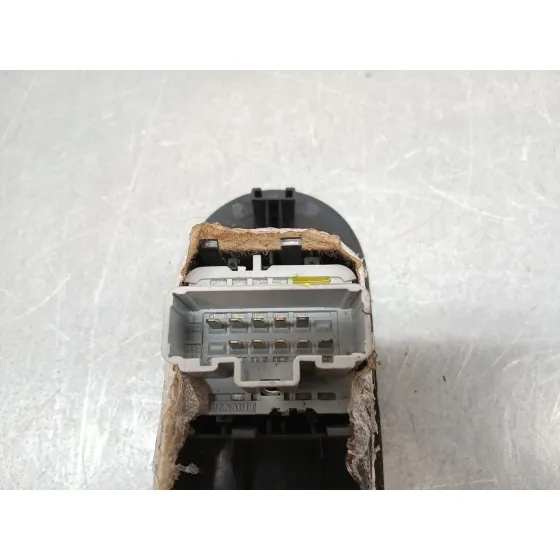 Mando Elevalunas Delantero Izquierdo para Renault Megane Ii (Bm0/1_, Cm0/1_)