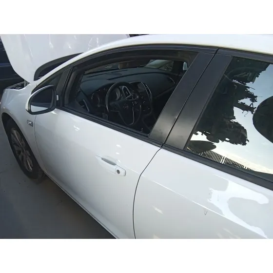Puerta Delantera Izquierda para Opel Astra J (P10)