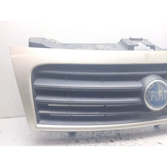 Rejilla Delantera para Fiat Scudo Furgoneta (270_, 272_)