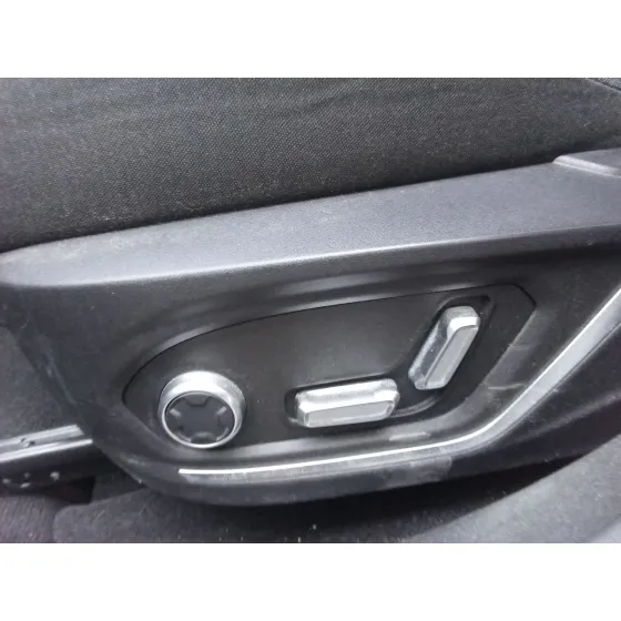 Asiento Delantero Izquierdo para Lynk & Co 01