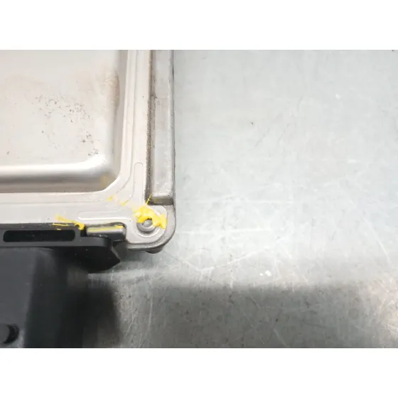 Centralita Motor Uce para Skoda Rapid Spaceback (Nh1)