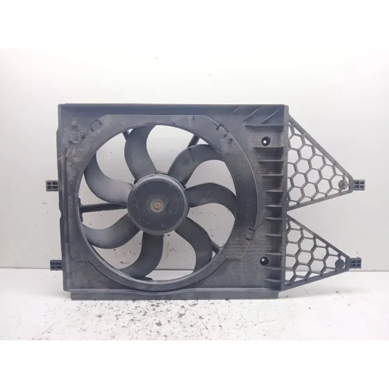 Electroventilador para Skoda Rapid Spaceback (Nh1)