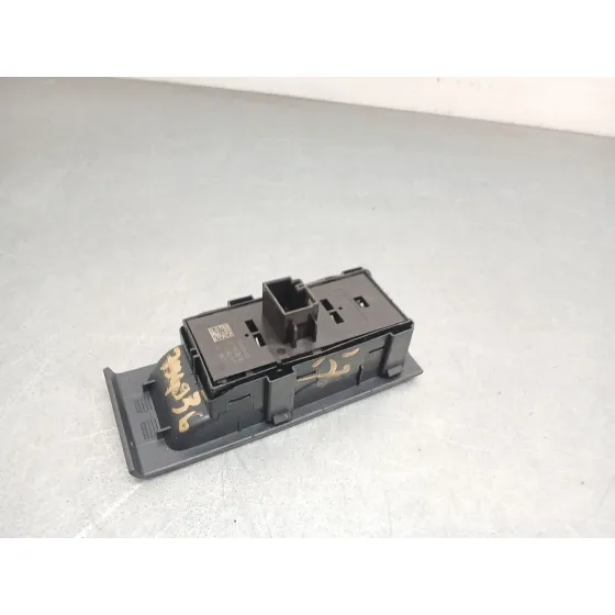 Mando Elevalunas Delantero Izquierdo para Skoda Rapid Spaceback (Nh1)