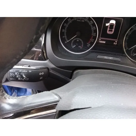 Mando Multifuncion para Skoda Rapid Spaceback (Nh1)