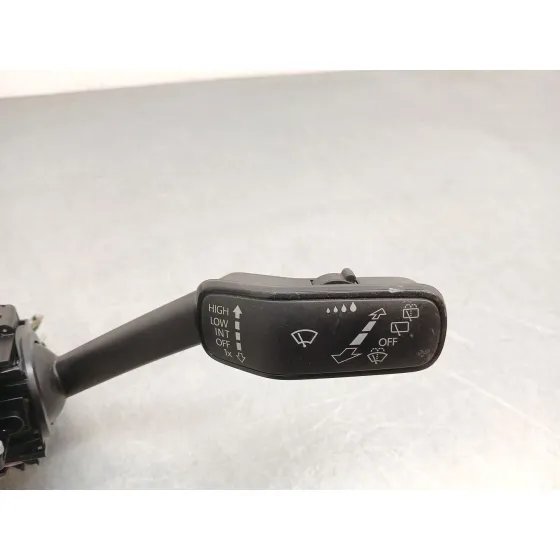 Mando Multifuncion para Skoda Rapid Spaceback (Nh1)