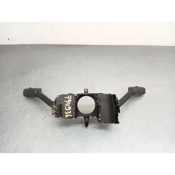 Mando Multifuncion para Skoda Rapid Spaceback (Nh1)