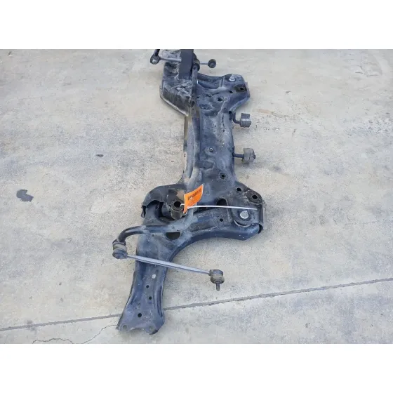 Puente Delantero para Skoda Rapid Spaceback (Nh1)
