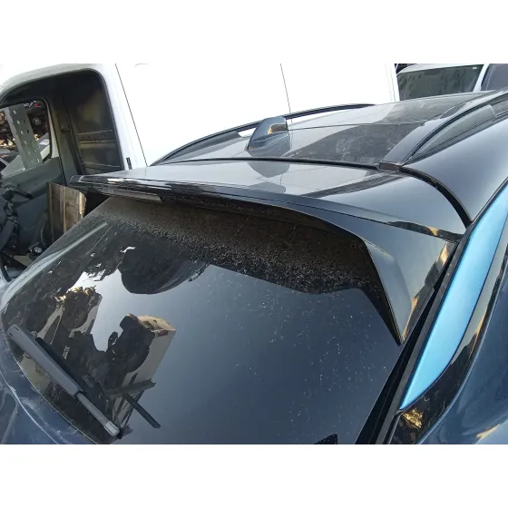 Aleron Trasero para Lynk & Co 01