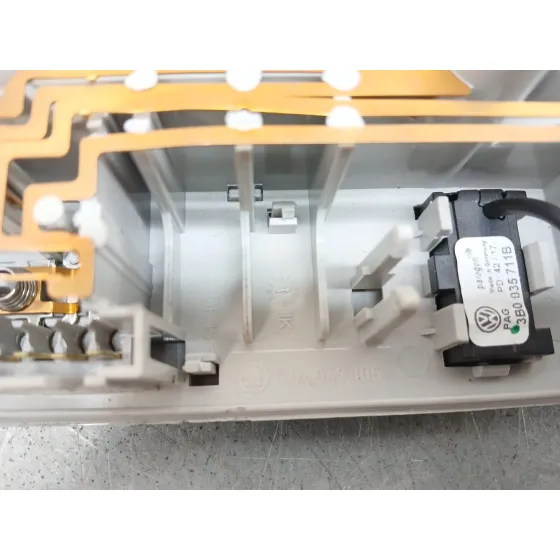 Luz Interior para Skoda Rapid Spaceback (Nh1)