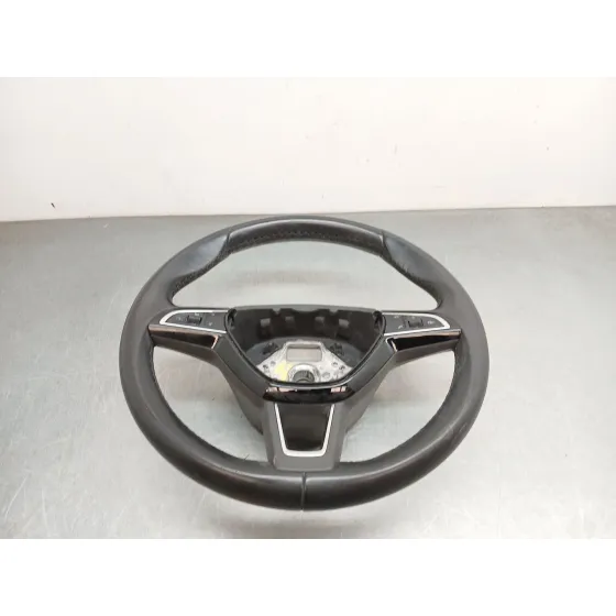 Volante para Skoda Rapid Spaceback (Nh1)
