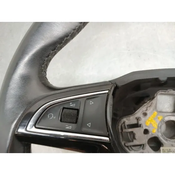 Volante para Skoda Rapid Spaceback (Nh1)