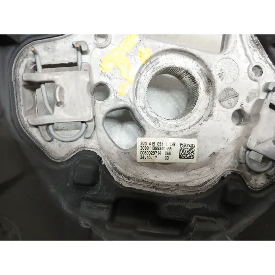 Volante para Skoda Rapid Spaceback (Nh1)