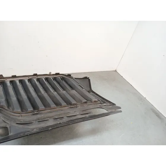Rejilla Delantera para Skoda Rapid Spaceback (Nh1)