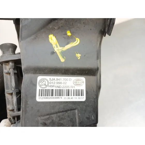 Faro Antiniebla Derecho para Skoda Rapid Spaceback (Nh1)