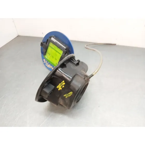 Tapa Exterior Combustible para Skoda Rapid Spaceback (Nh1)