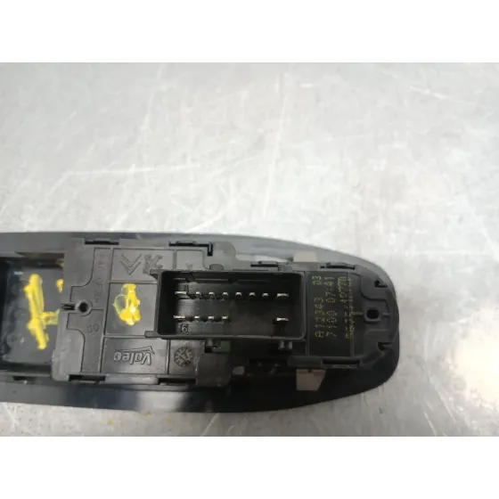 Mando Elevalunas Delantero Izquierdo para Peugeot 208 I (Ca_, Cc_)