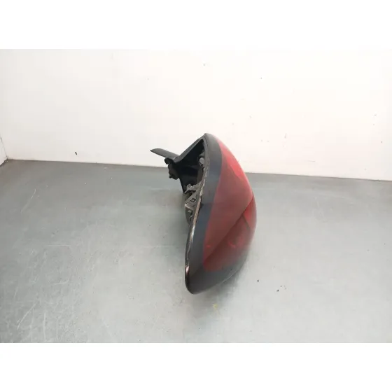 Piloto Trasero Izquierdo para Renault Captur I (J5_, H5_)