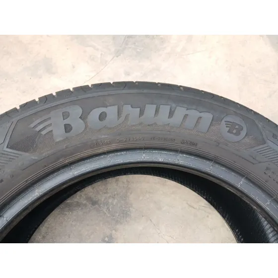 Neumatico para Toyota Auris (_E15_)