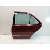 Puerta Trasera Izquierda para Mercedes-Benz Clase E (W210)