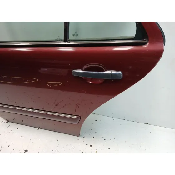 Puerta Trasera Izquierda para Mercedes-Benz Clase E (W210)