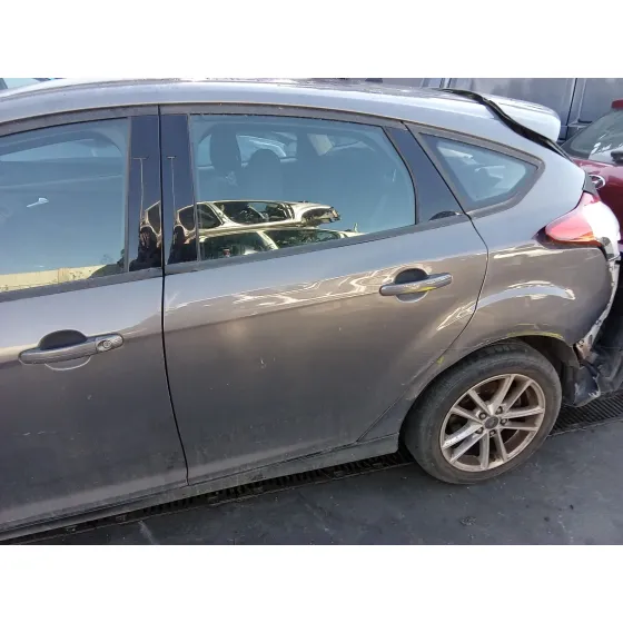 Puerta Trasera Izquierda para Ford Focus Iii