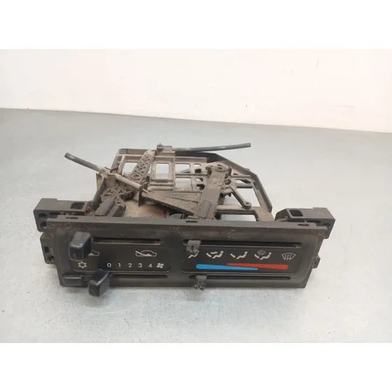 Mando Calefaccion / Aire Acondicionado para Nissan Serena (C23)
