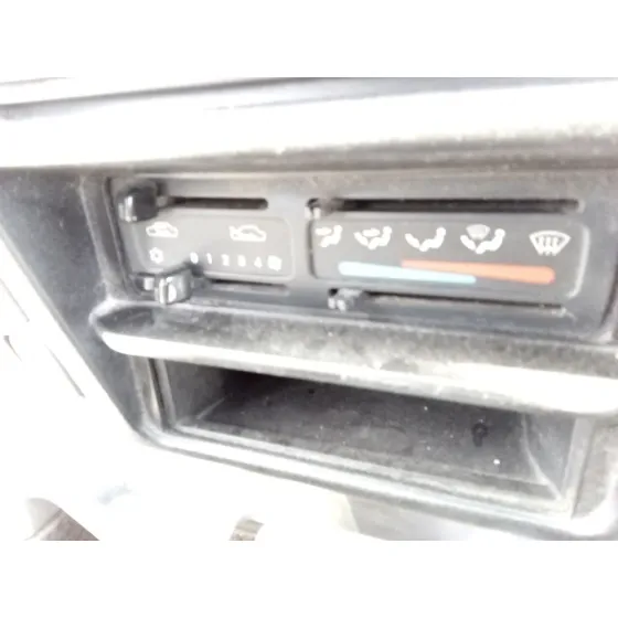 Mando Calefaccion / Aire Acondicionado para Nissan Serena (C23)