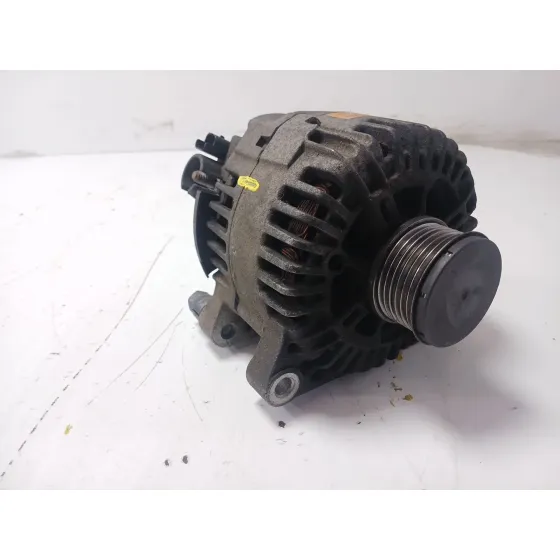 Alternador para Peugeot 807 (Eb_)